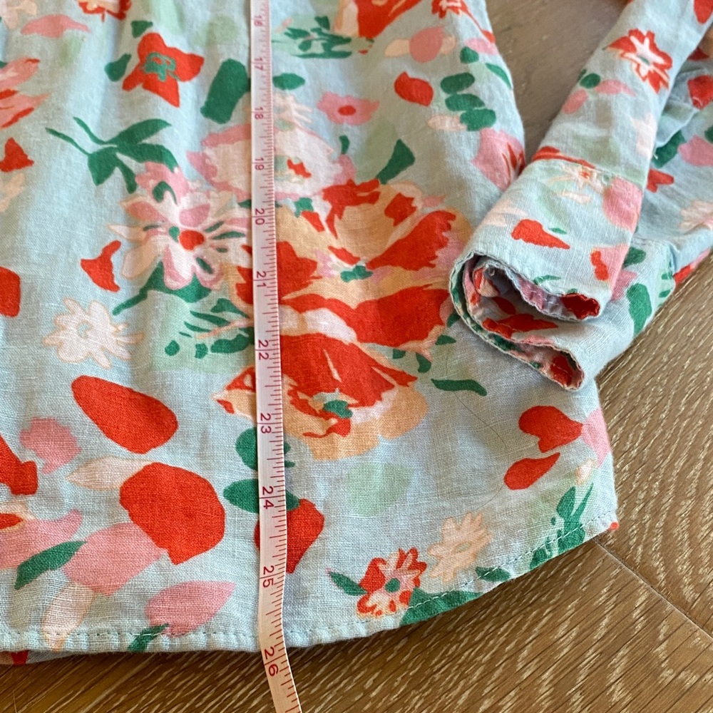 J.Crew Red & Green Floral Button-Up Shirt – Size Sale - Picture 7 of 9